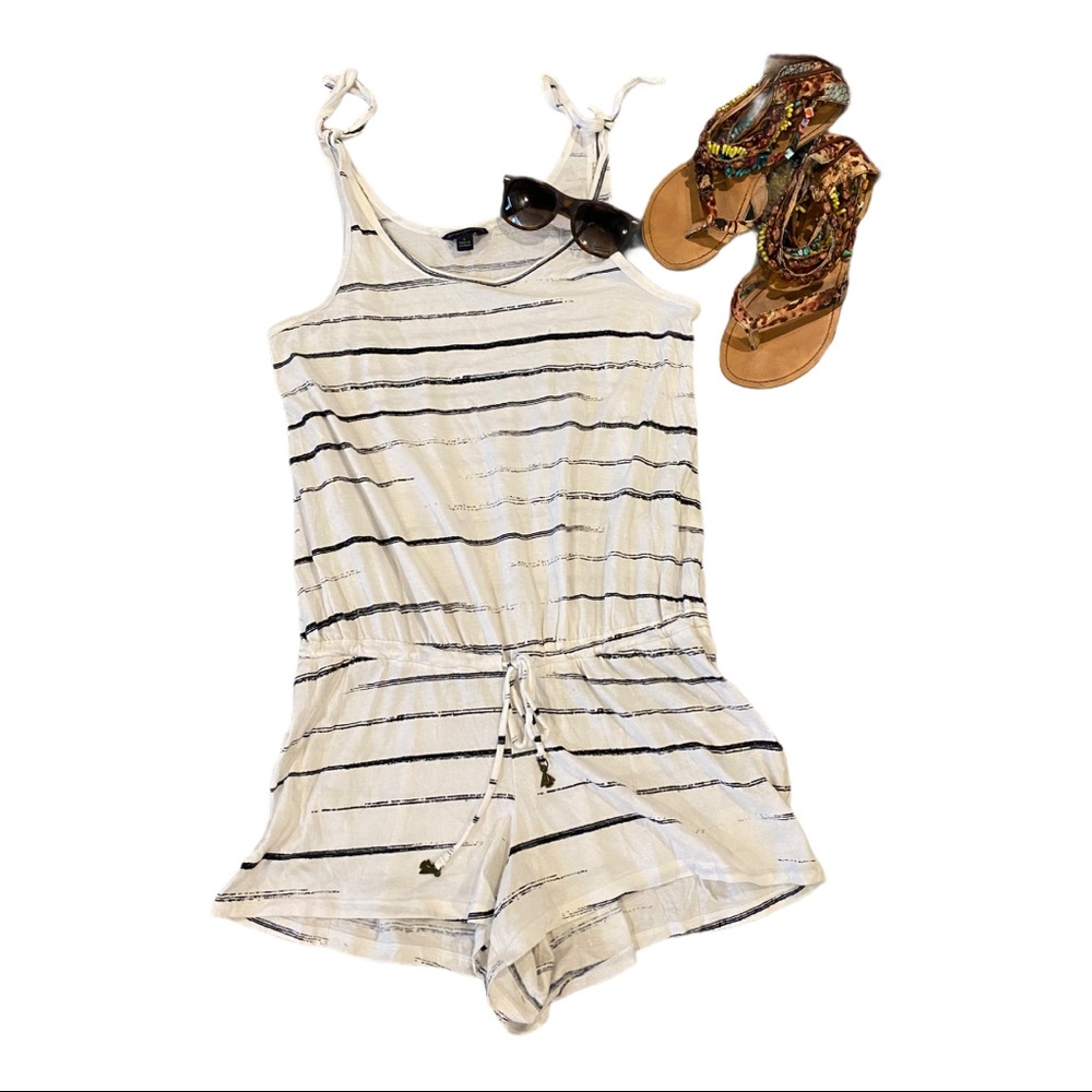 Banana Republic Swimsuit Cover-up